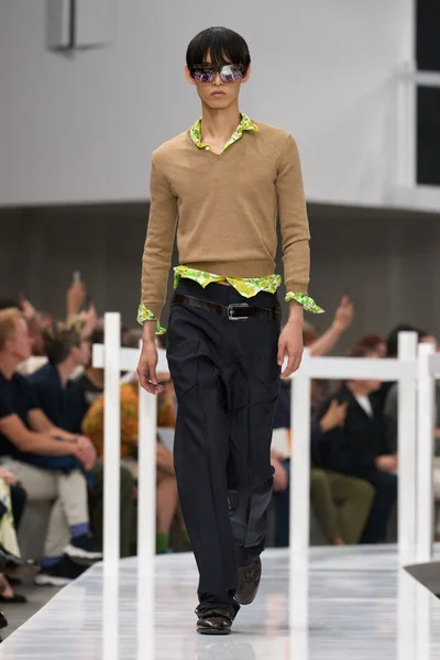 Look 6